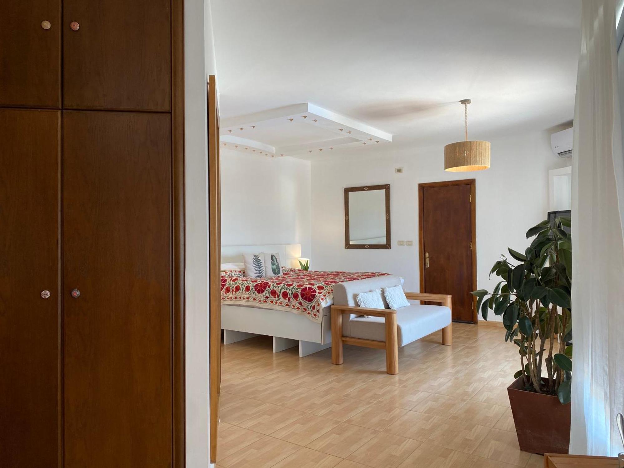The Precious Guesthouse Sweimeh Kültér fotó