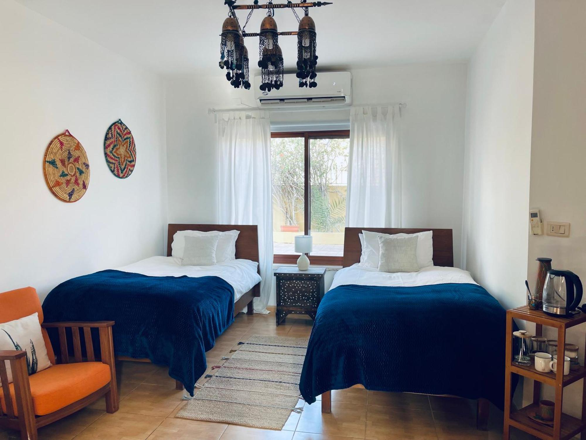 The Precious Guesthouse Sweimeh Kültér fotó